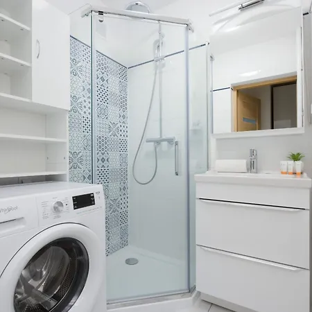 Apartment Sienna Cosy & Family Center By Renters *